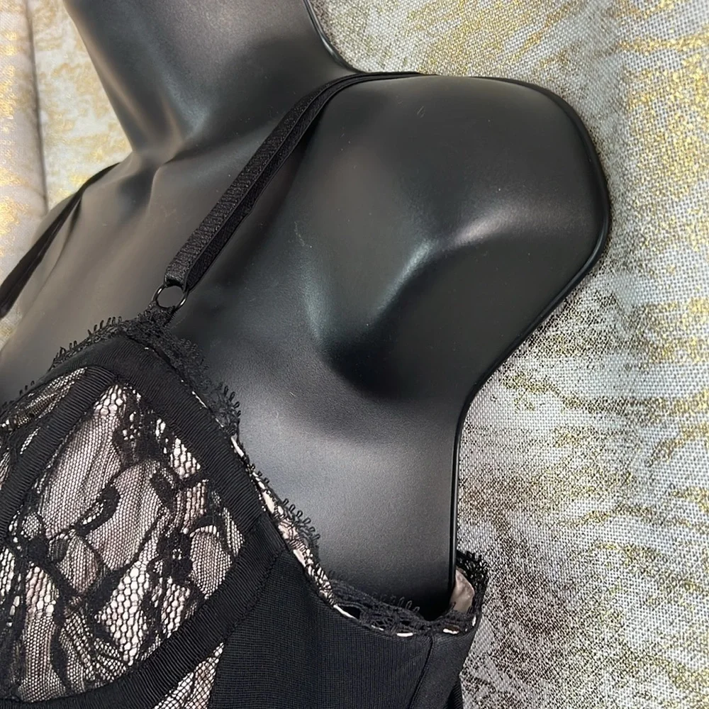 Bebe Bodycon Bustier Little Black/Cream Lace Mini Length Cocktail Dress Size M - Picture 6 of 15